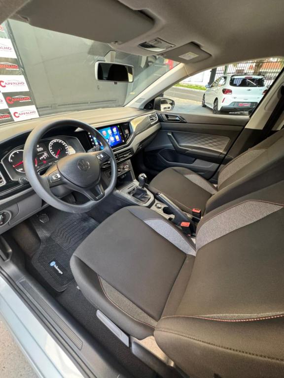 VOLKSWAGEN Polo Hatch - Foto