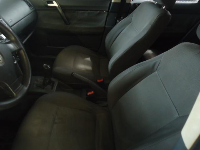 VOLKSWAGEN Polo Hatch - Foto