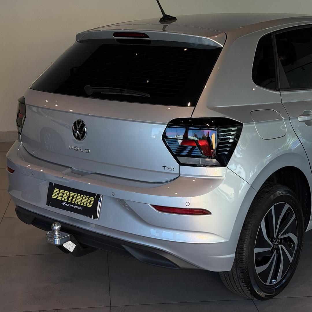 VOLKSWAGEN Polo Hatch - Foto