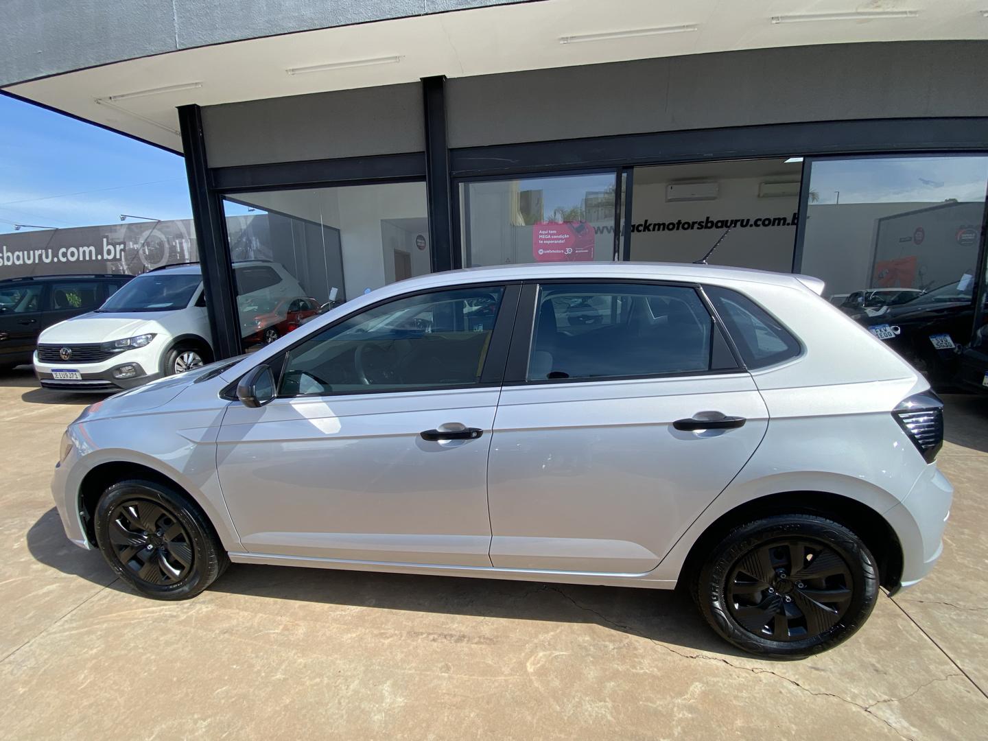 VOLKSWAGEN Polo Hatch - Foto