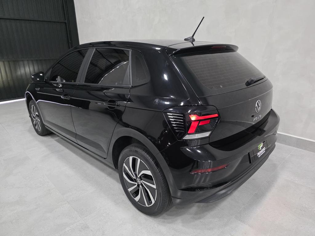 VOLKSWAGEN Polo Hatch - Foto