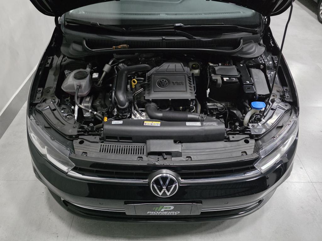 VOLKSWAGEN Polo Hatch - Foto
