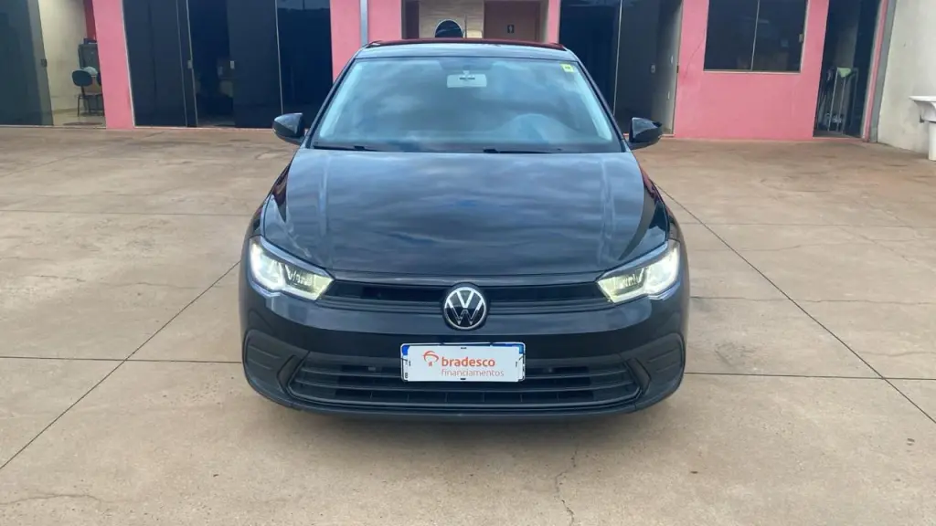 VOLKSWAGEN Polo Hatch - Foto