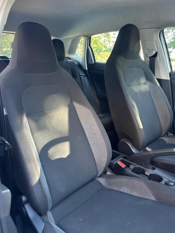 VOLKSWAGEN Polo Hatch - Foto