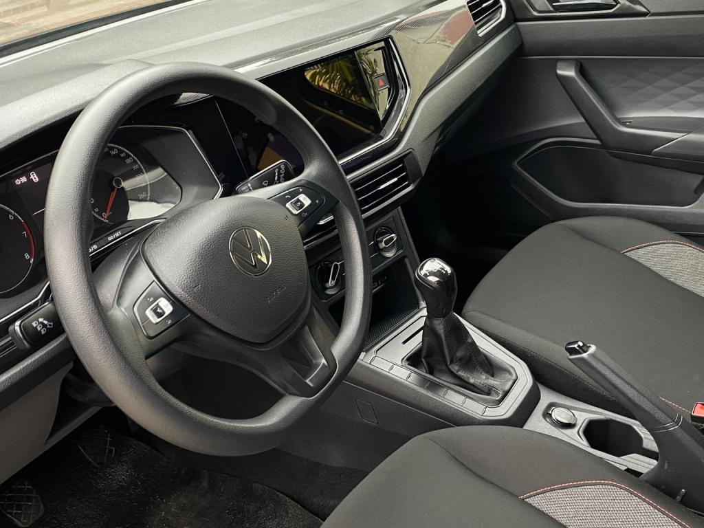 VOLKSWAGEN Polo Hatch - Foto