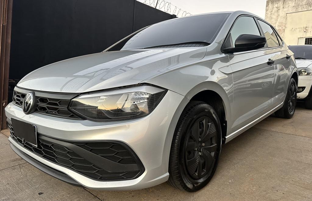 VOLKSWAGEN Polo Hatch - Foto