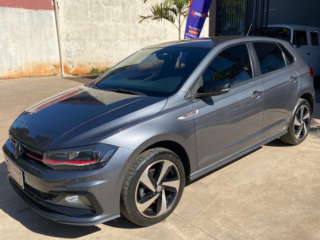 VOLKSWAGEN Polo Hatch - Foto