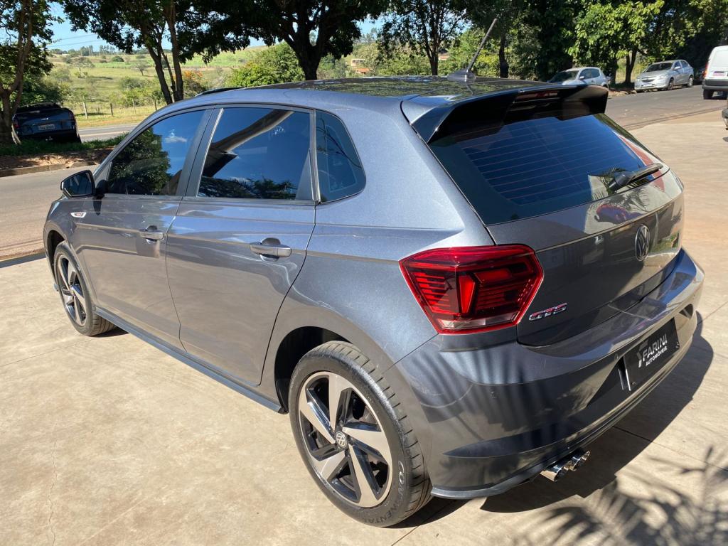 VOLKSWAGEN Polo Hatch - Foto