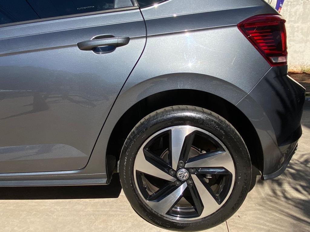 VOLKSWAGEN Polo Hatch - Foto