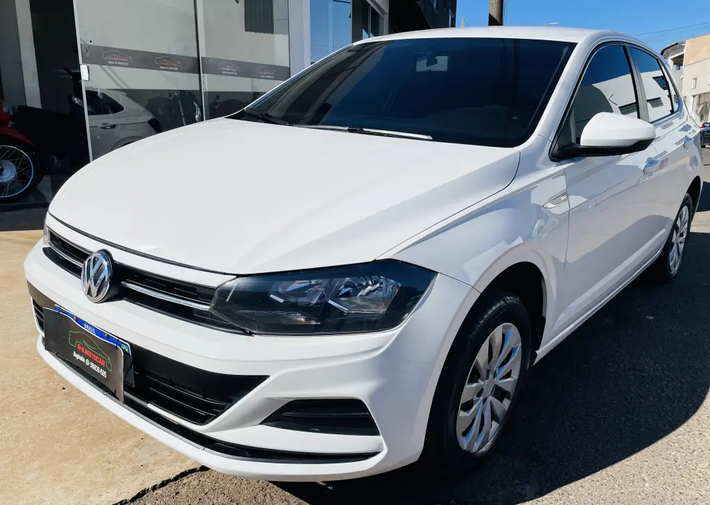 VOLKSWAGEN Polo Hatch - Foto