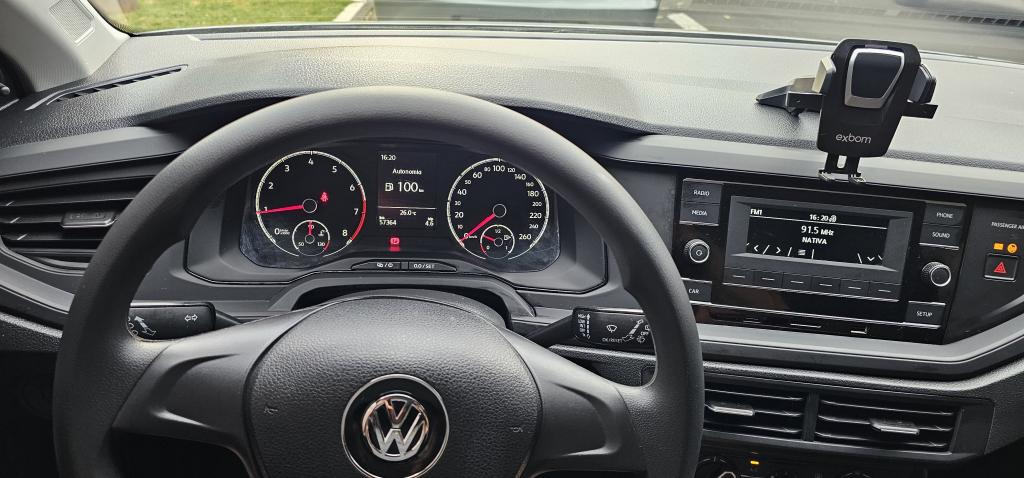 VOLKSWAGEN Polo Hatch - Foto