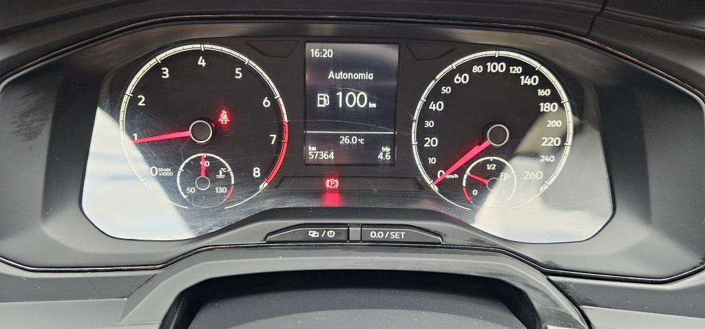 VOLKSWAGEN Polo Hatch - Foto