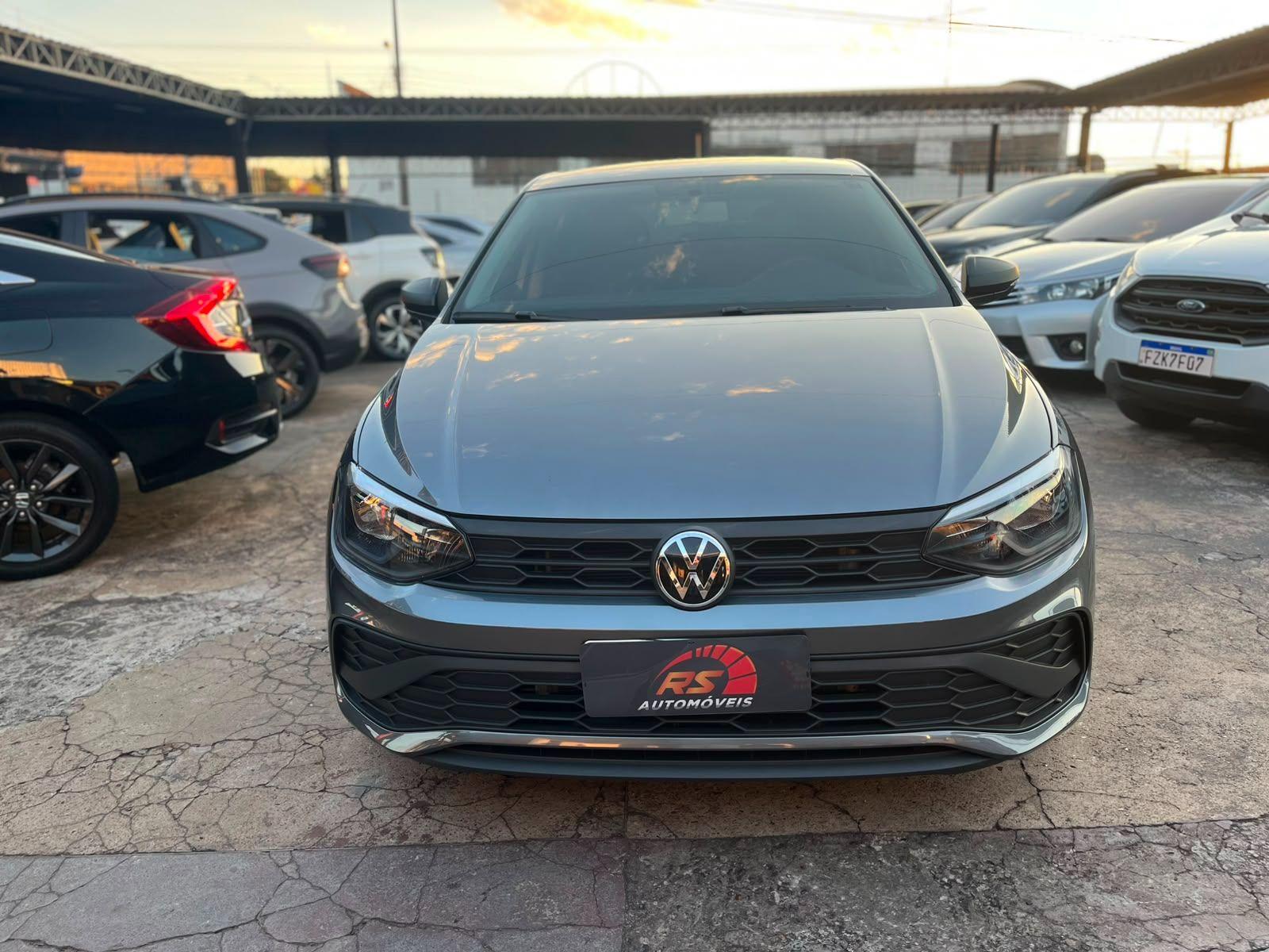 VOLKSWAGEN Polo Hatch - Foto