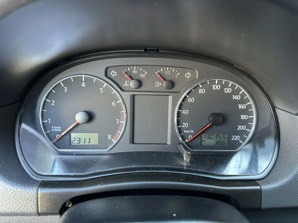 VOLKSWAGEN Polo Hatch - Foto