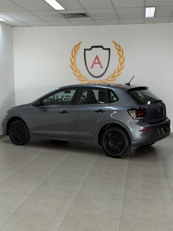 VOLKSWAGEN Polo Hatch - Foto