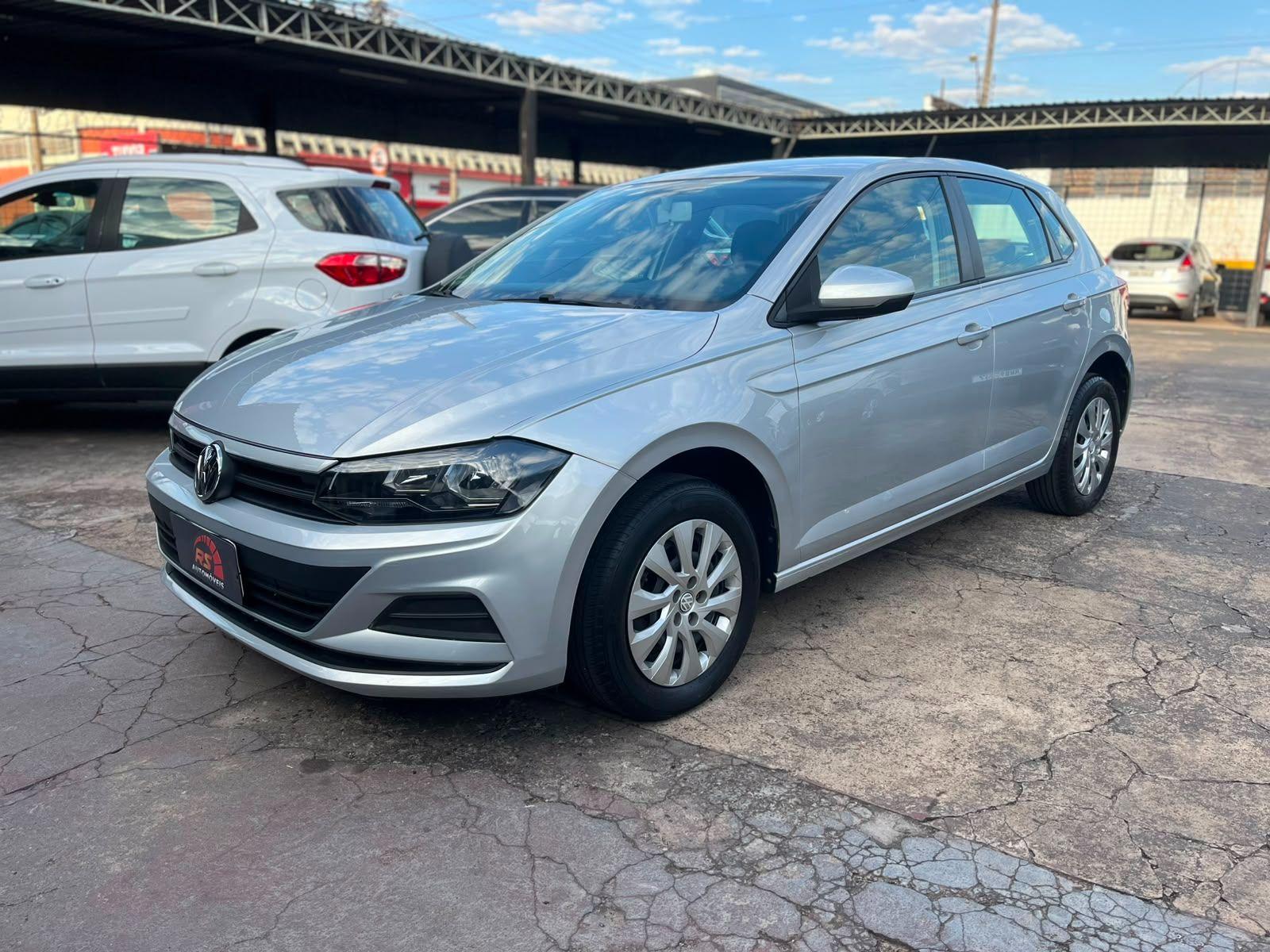 VOLKSWAGEN Polo Hatch
