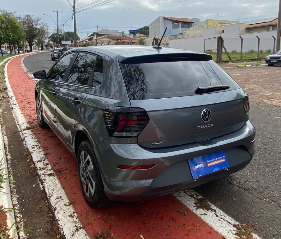 VOLKSWAGEN Polo Hatch - Foto