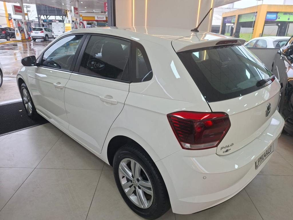 VOLKSWAGEN Polo Hatch - Foto