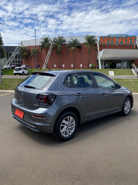 VOLKSWAGEN Polo Hatch - Foto