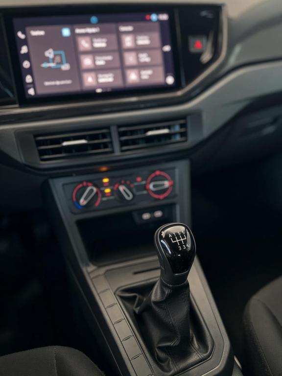 VOLKSWAGEN Polo Hatch - Foto