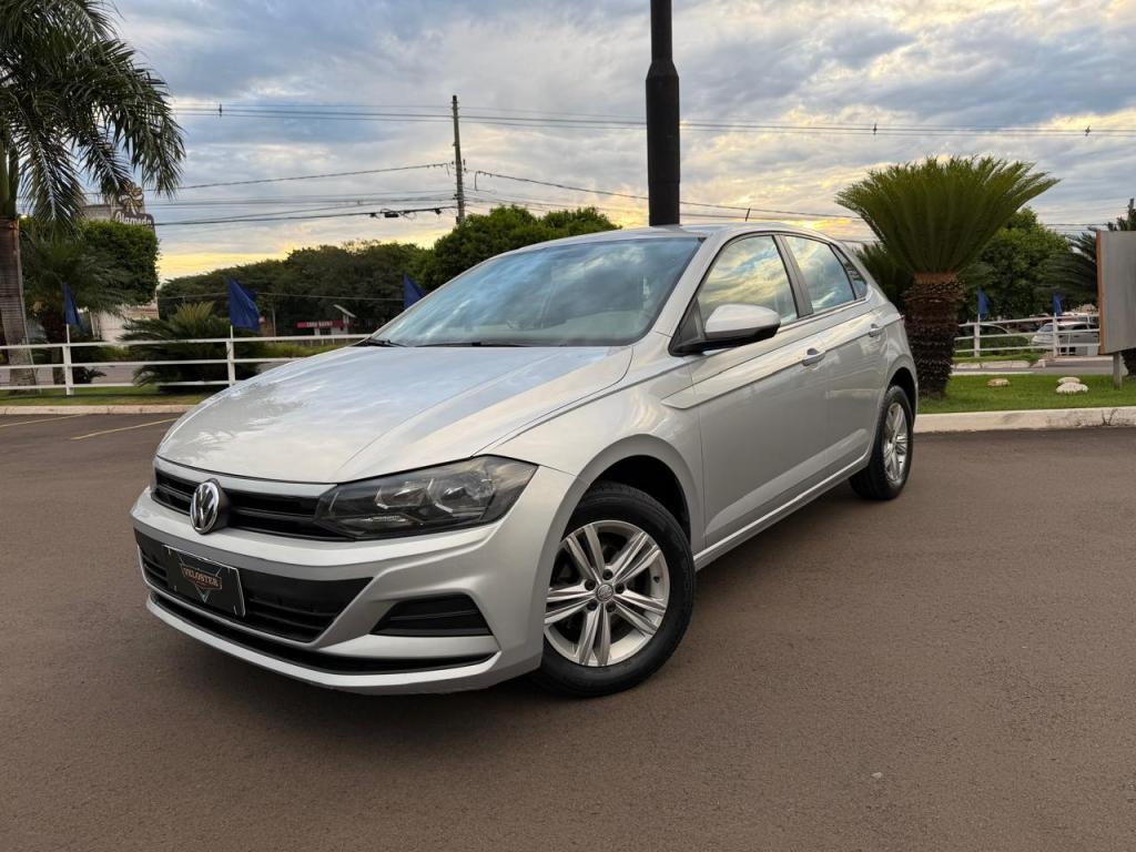 VOLKSWAGEN Polo Hatch
