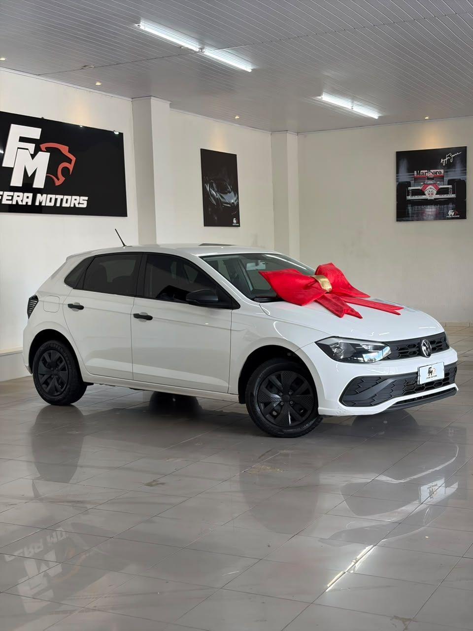VOLKSWAGEN Polo Hatch - Foto
