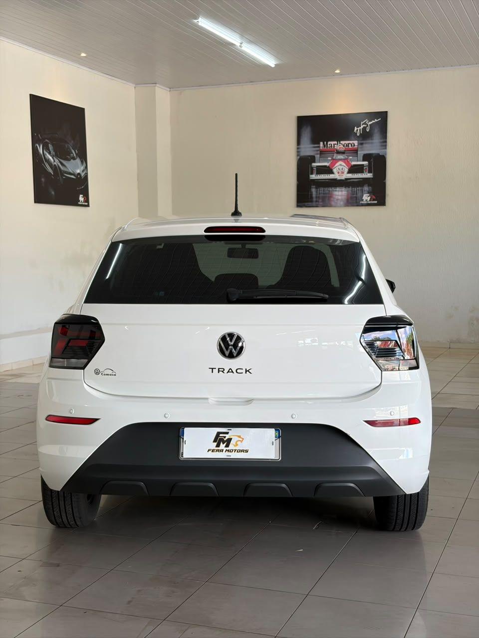 VOLKSWAGEN Polo Hatch - Foto