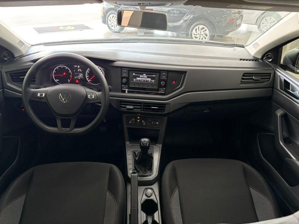 VOLKSWAGEN Polo Hatch - Foto