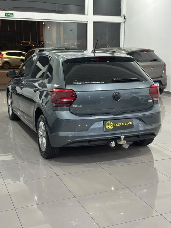 VOLKSWAGEN Polo Hatch - Foto