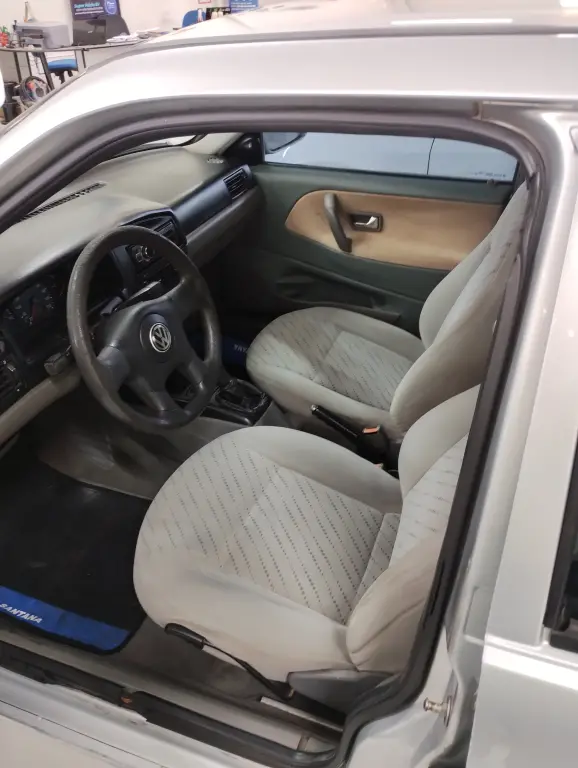 VOLKSWAGEN Santana - Foto