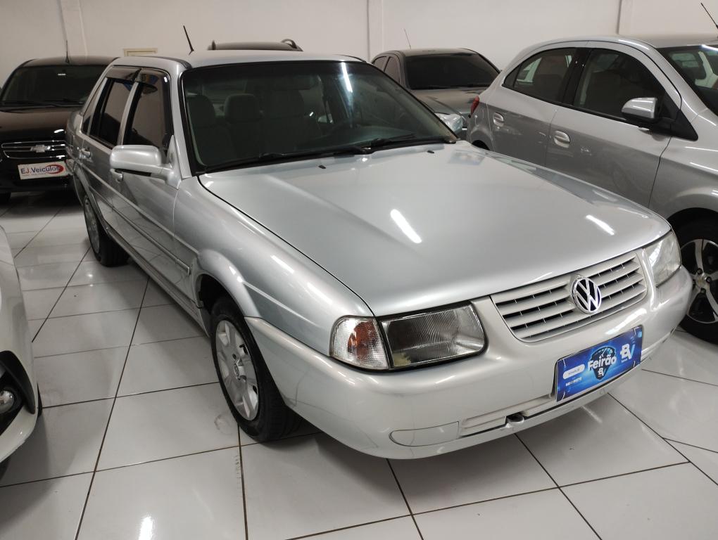 VOLKSWAGEN Santana - Foto