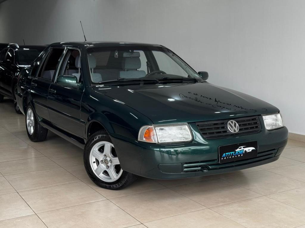 VOLKSWAGEN Santana - Foto