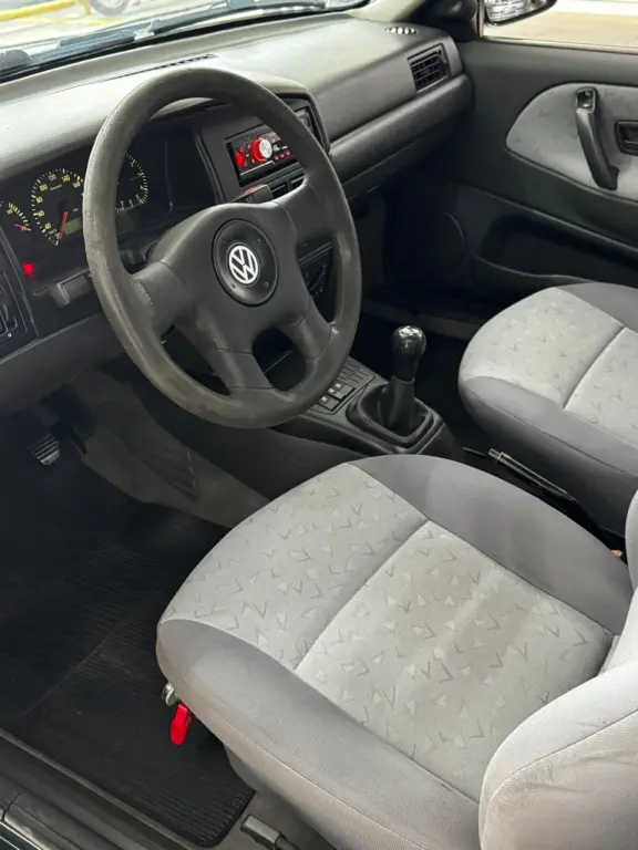 VOLKSWAGEN Santana - Foto