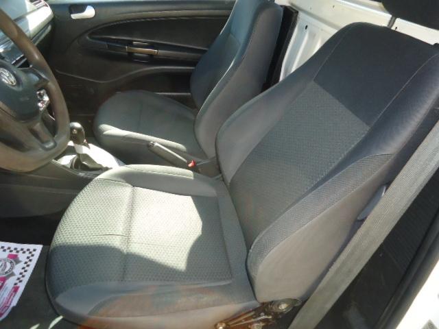 VOLKSWAGEN Saveiro - Foto