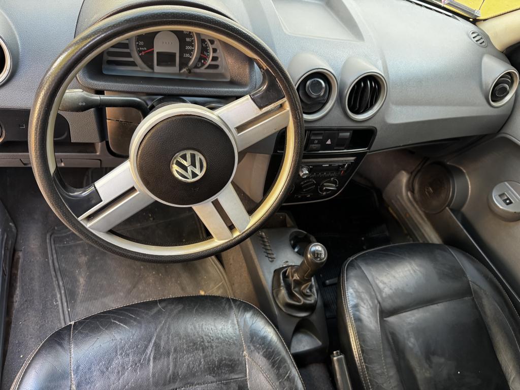 VOLKSWAGEN Saveiro - Foto