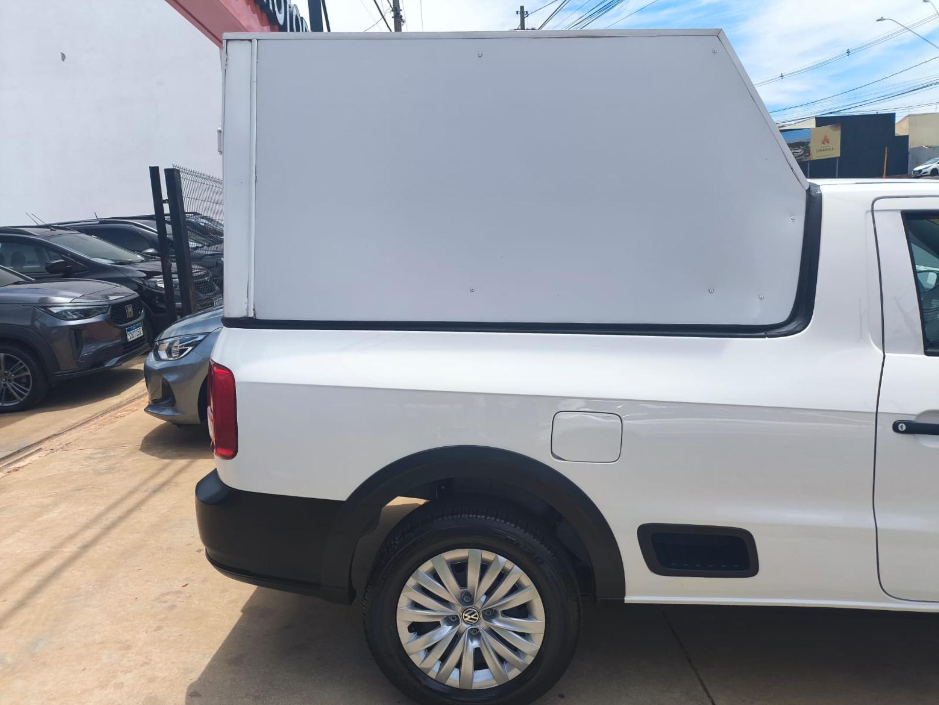 VOLKSWAGEN Saveiro - Foto