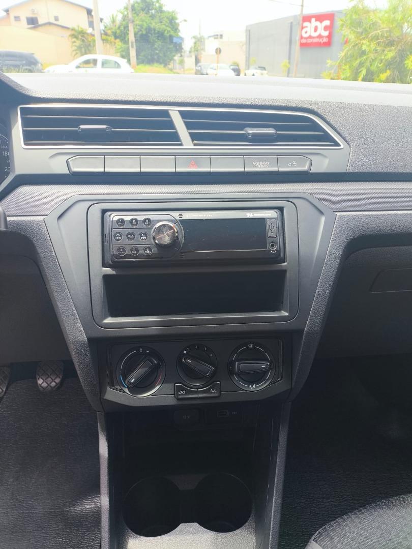 VOLKSWAGEN Saveiro - Foto