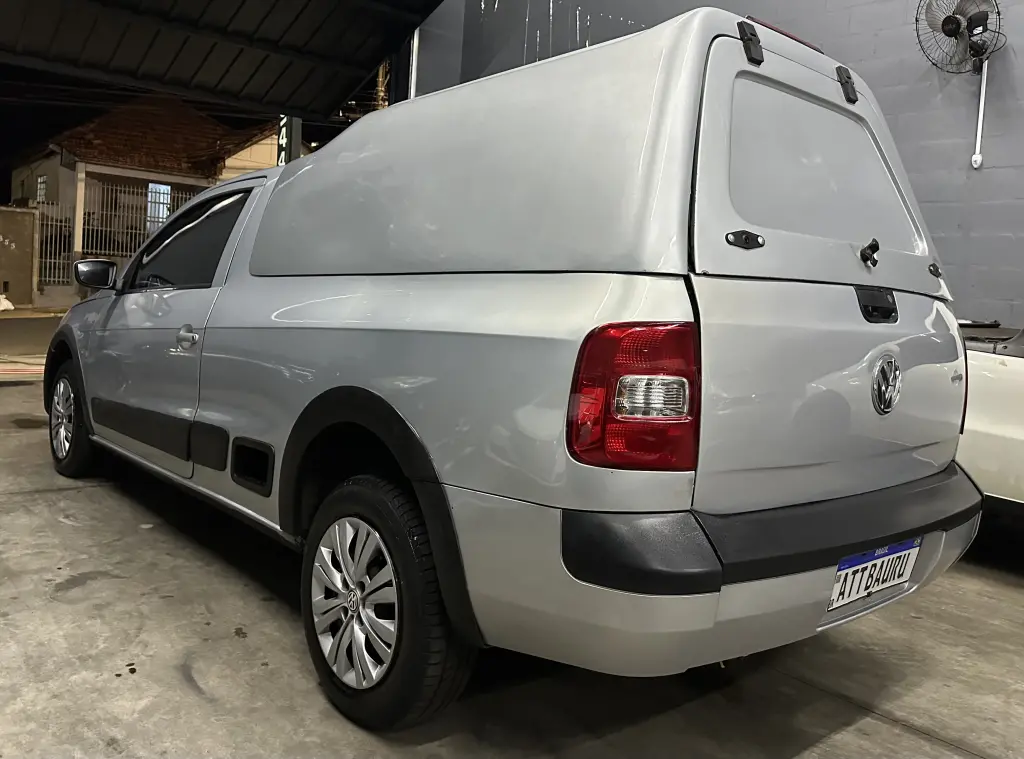 VOLKSWAGEN Saveiro - Foto