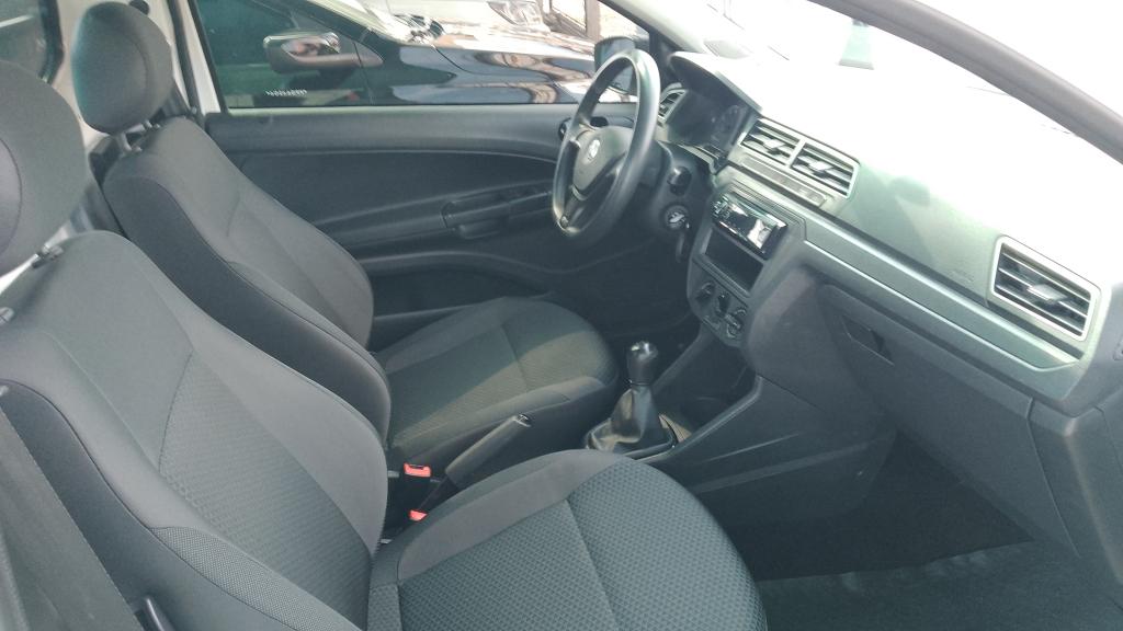 VOLKSWAGEN Saveiro - Foto