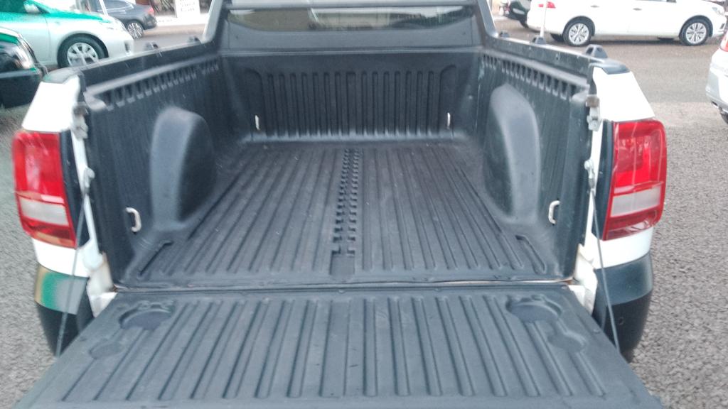 VOLKSWAGEN Saveiro - Foto