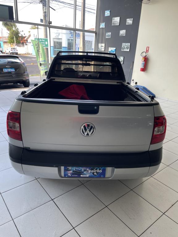 VOLKSWAGEN Saveiro - Foto