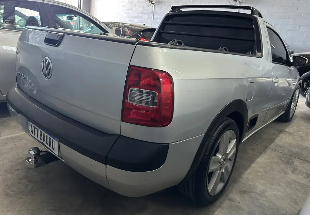 VOLKSWAGEN Saveiro - Foto