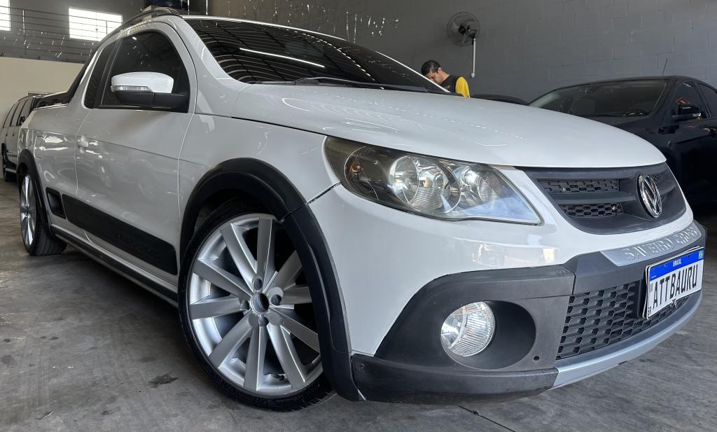 VOLKSWAGEN Saveiro