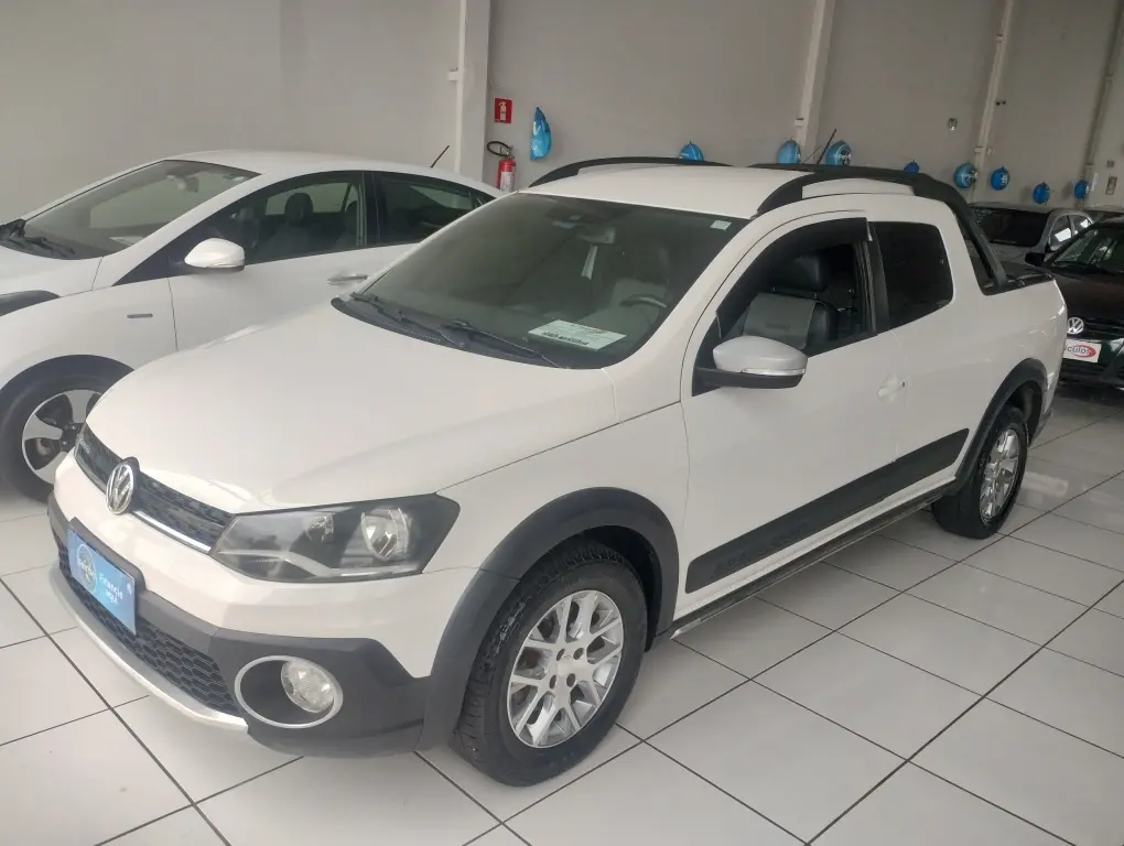 VOLKSWAGEN Saveiro - Foto