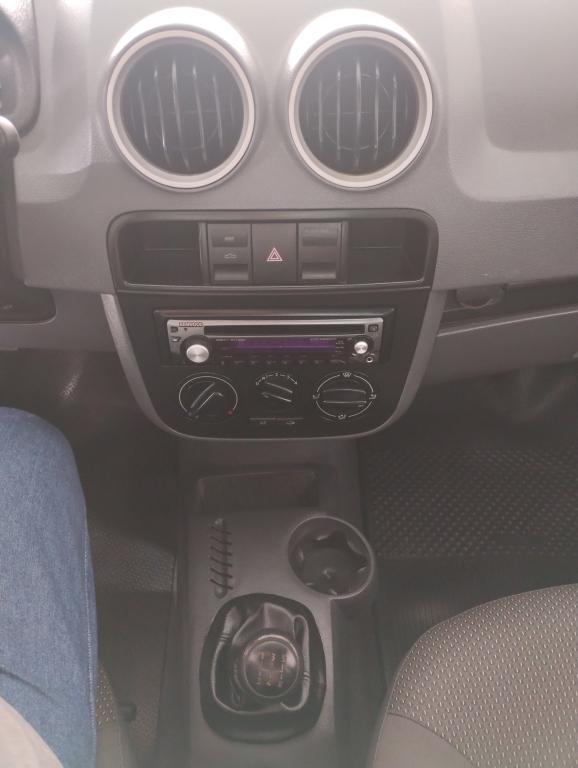 VOLKSWAGEN Saveiro - Foto