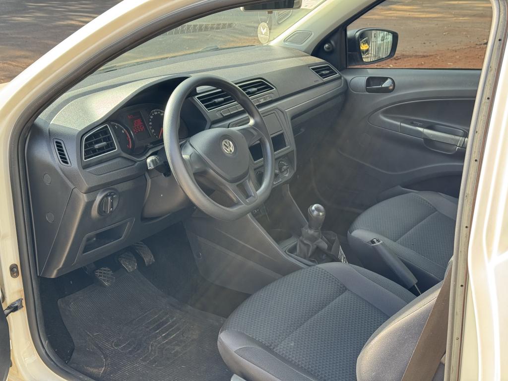 VOLKSWAGEN Saveiro - Foto