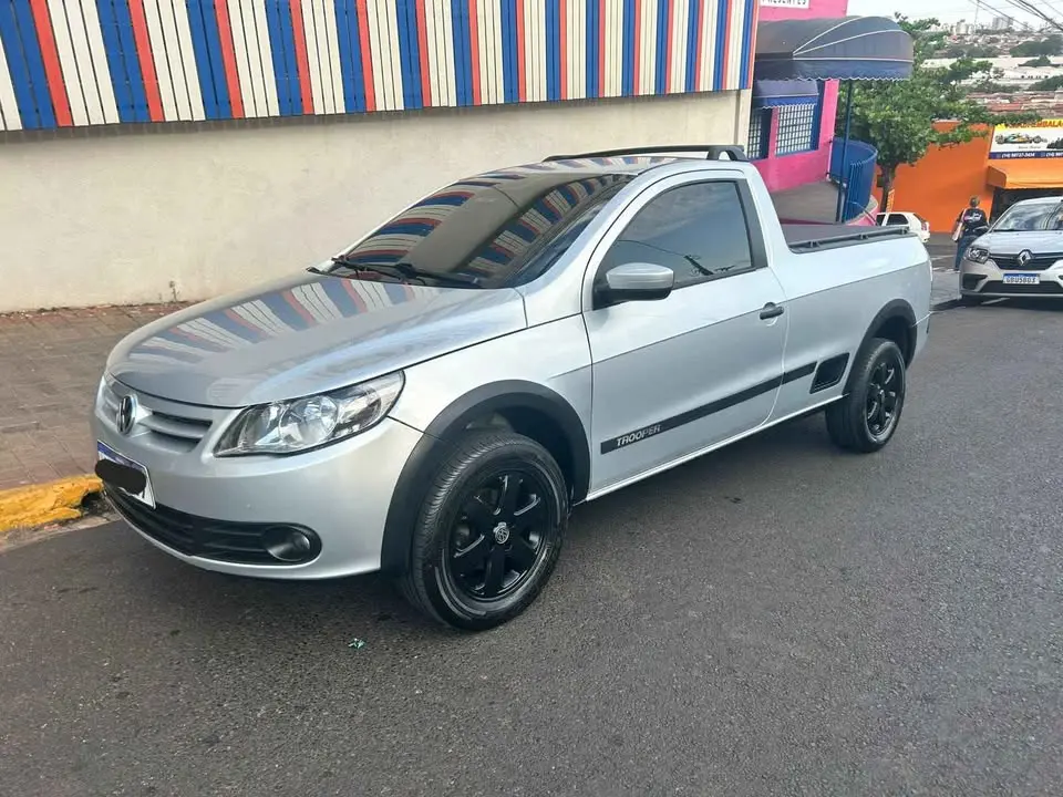 VOLKSWAGEN Saveiro - Foto