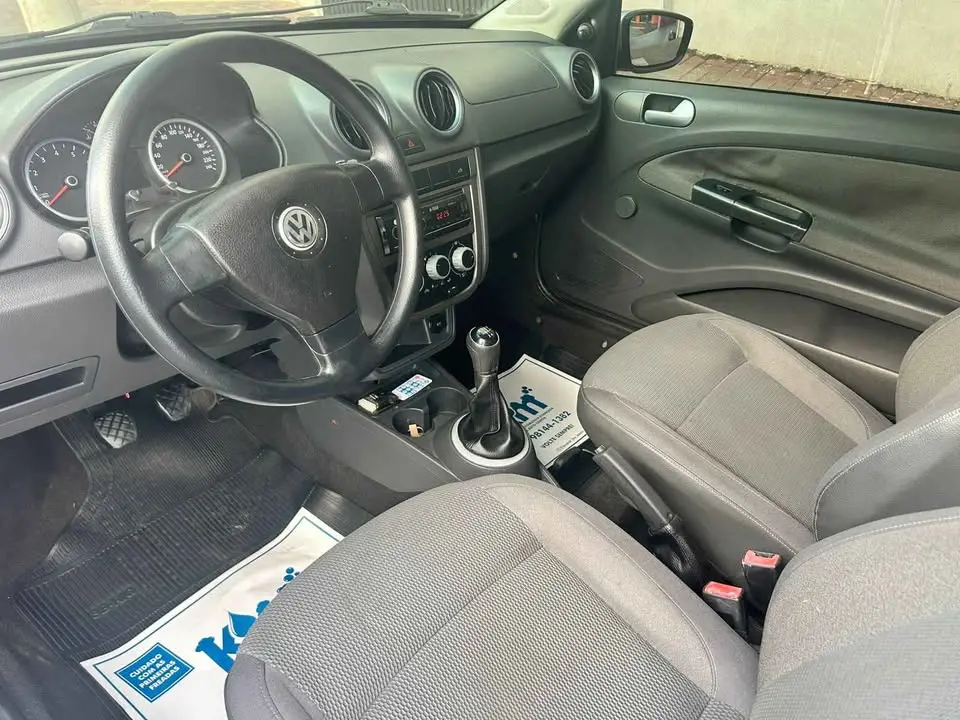 VOLKSWAGEN Saveiro - Foto