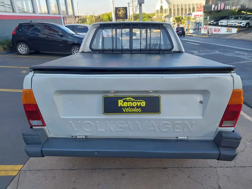 VOLKSWAGEN Saveiro - Foto