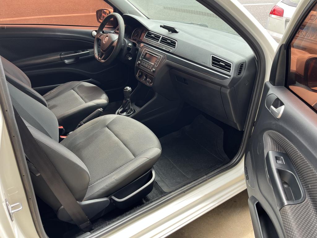 VOLKSWAGEN Saveiro - Foto